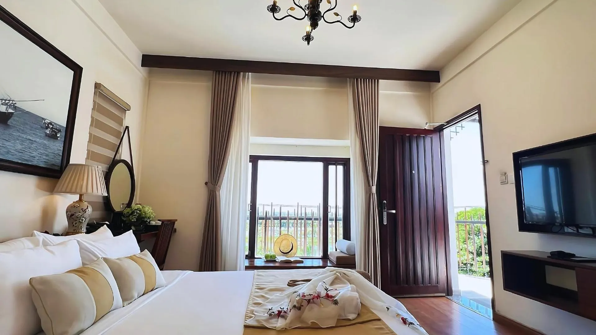 Happy Life Memories Hoi An Hotel & Spa 4*,  Vietnam