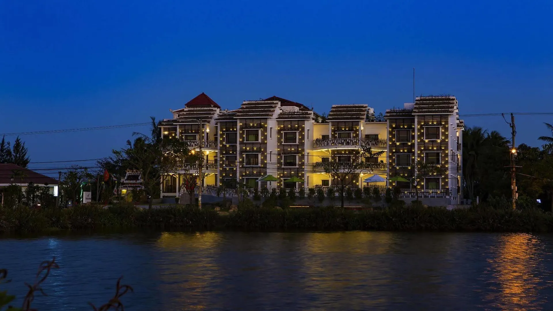 Elites Riverside Hotel & Spa Hội An